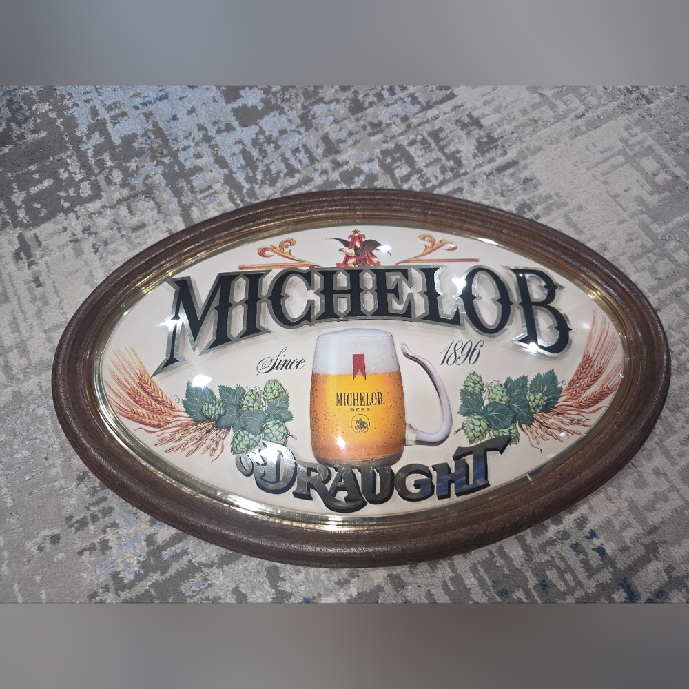 Michelob Draught Beer Plastic Hanging Oval Bubble Mancave Bar Garage Wall Sign
